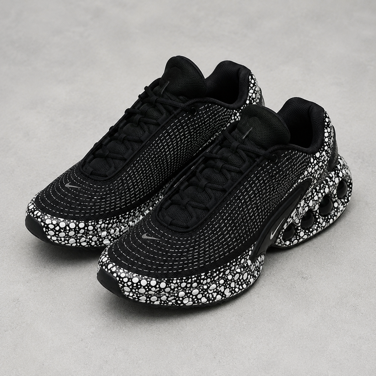 NIKE DN