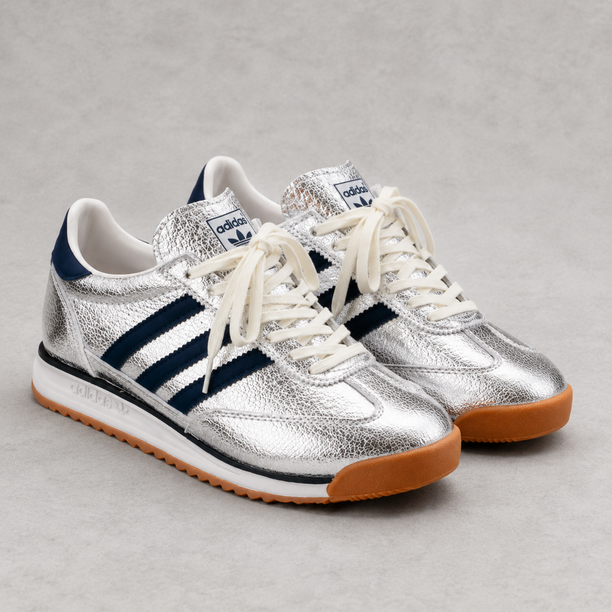Adidas SL